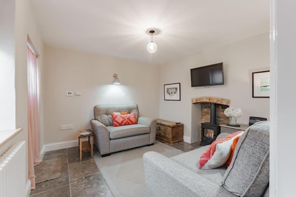 3 Mill Street - Norfolk Cottage Agency โฮลท์ ภายนอก รูปภาพ